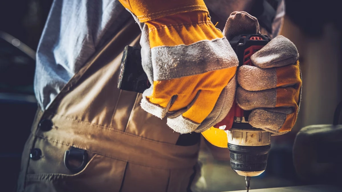 Rilong Au-delà de l'atelier : Un guide pour les gants de sécurité spécialisés destinés aux industries de niche
